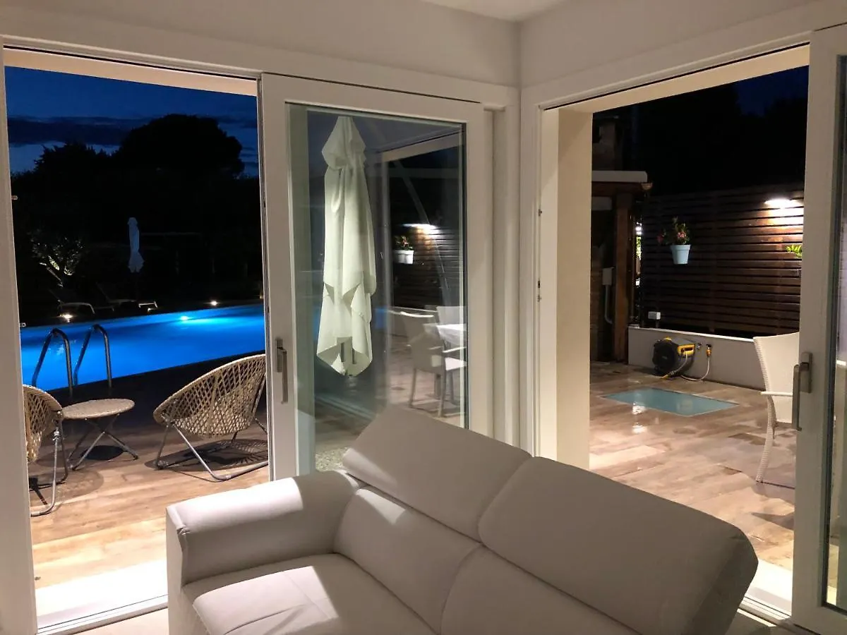 Apartment La Grillaia - Relax Tra Gli Ulivi Italy